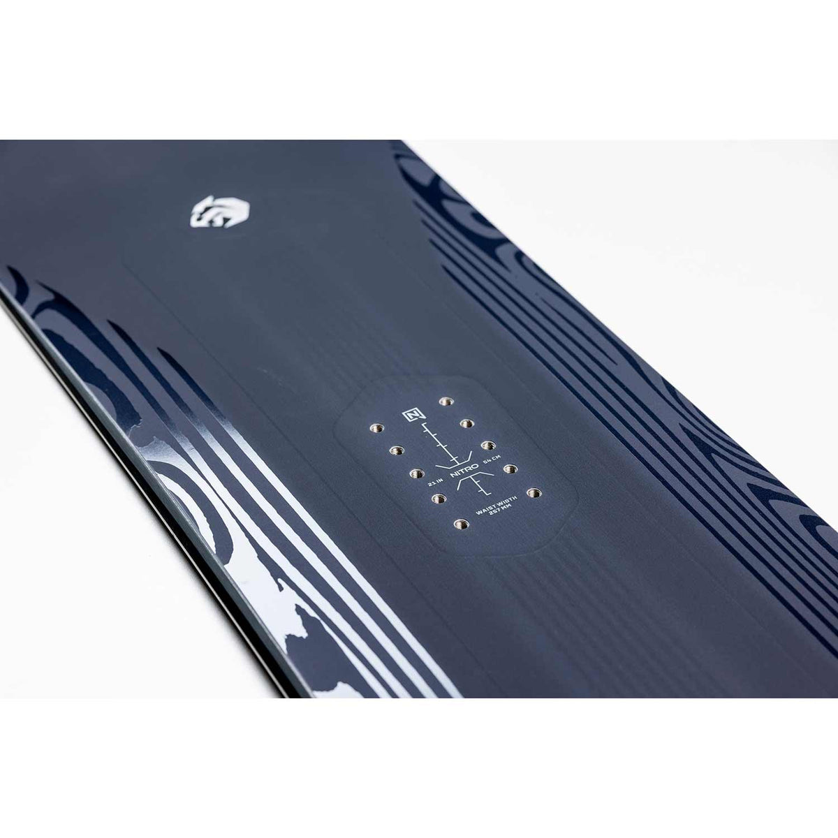 2027 Nitro Pantera Snowboard