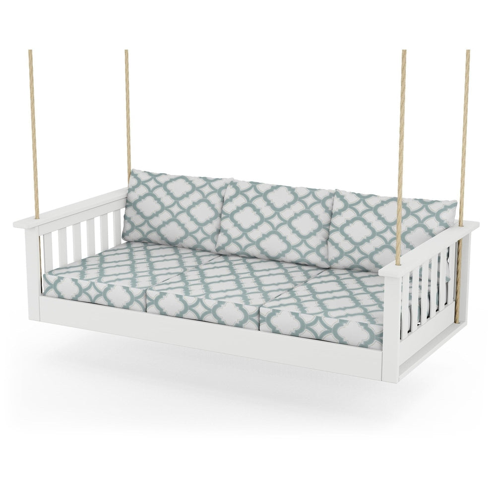 Vineyard Daybed Swing - White / Trellis Glacier Spa